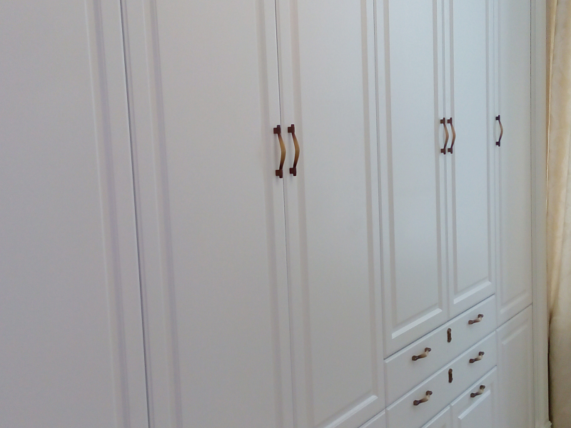 Шкафы с фасадами эмаль матовая + фрезеровка